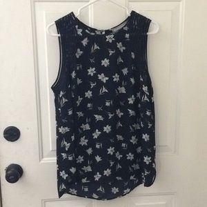 Daniel Rainn sleeveless blouse, L